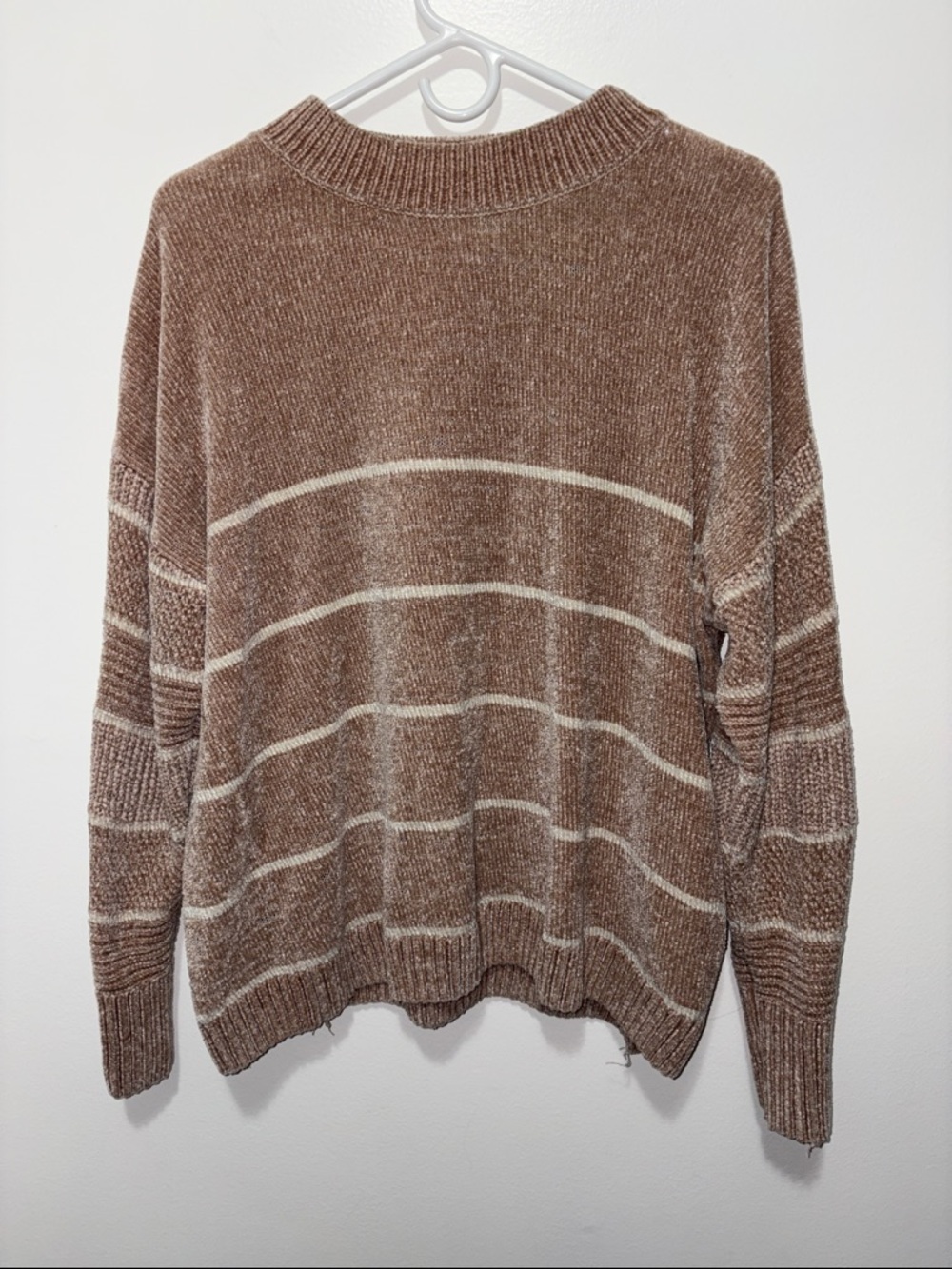 💗Rachel Zoe Brown and Cream Striped Crewneck Sweater- Size XL
